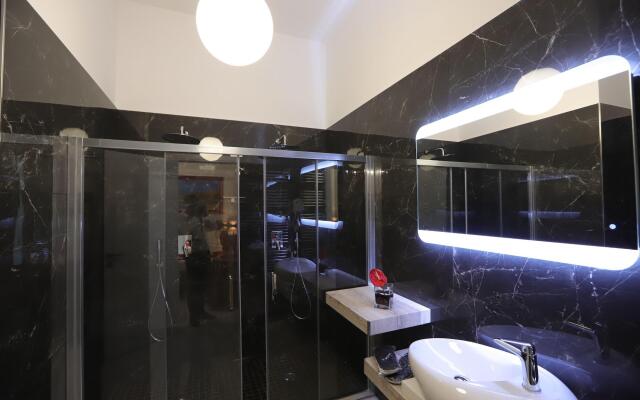 Mecla Suites