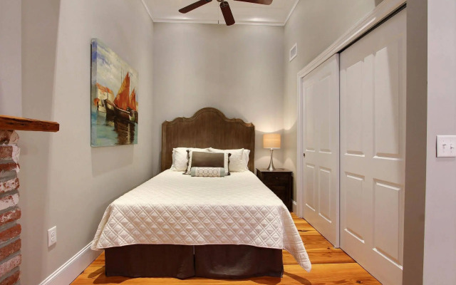The Suites at Bay