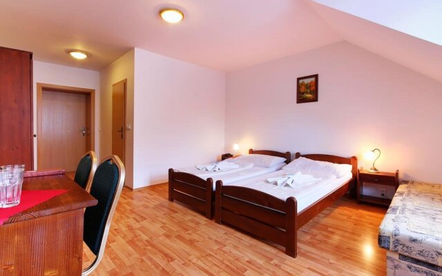 Hotel Stara Skola