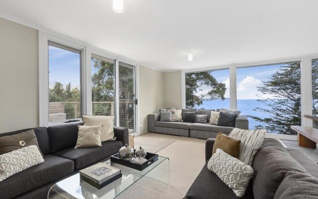 Hidden Bay - 5 BR luxury waterfront