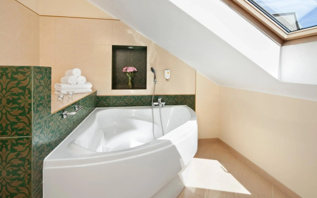 Hotel Bonum
