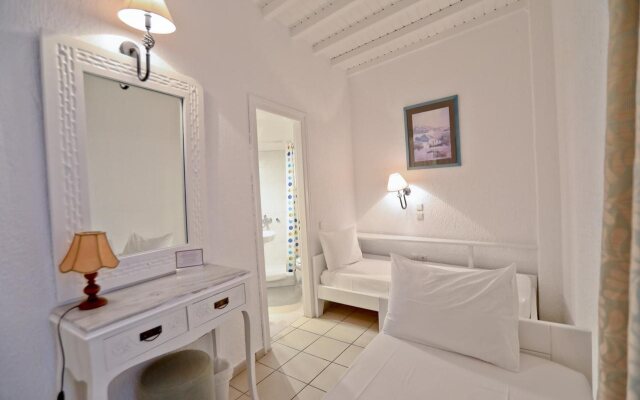 Mykonos Palace Beach Hotel