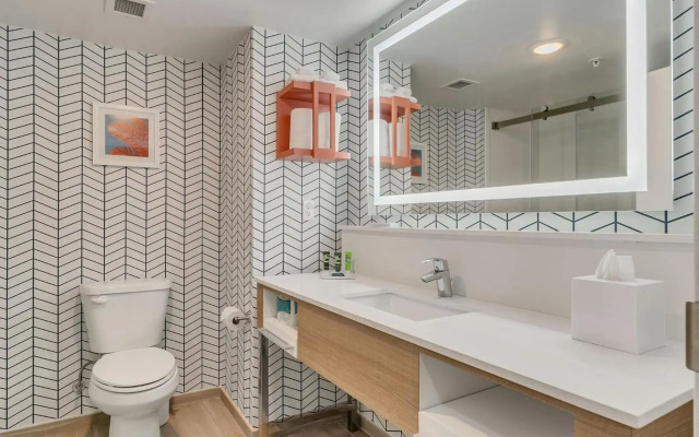 Hampton Inn & Suites Destin-Sandestin Area