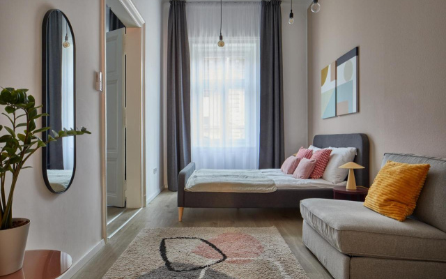 Butik Life Hotel & Apartments