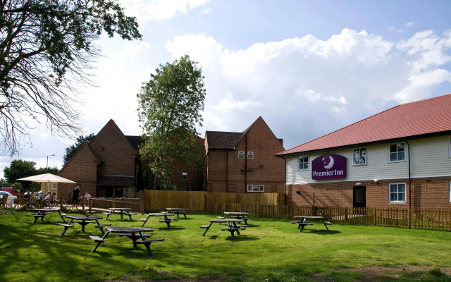 Premier Inn London Twickenham East