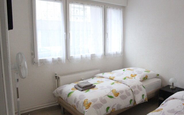 Studios near Gare SNCF - RM 86