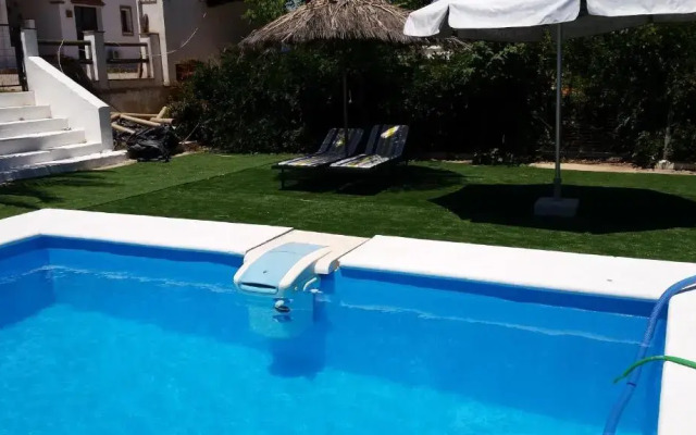 Apartamentos Turísticos Los Alisos