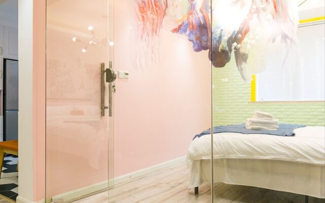 Henry's Apartment- Taikang Road