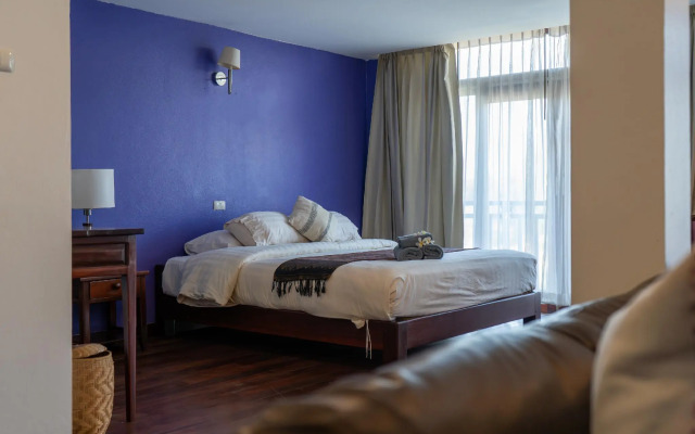 Silver Naga Hotel