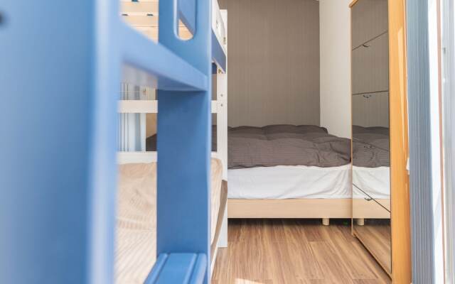 DUO Mermaid Stay