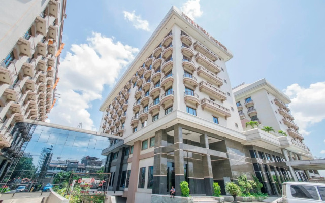 Mega Anggrek Hotel & Convention