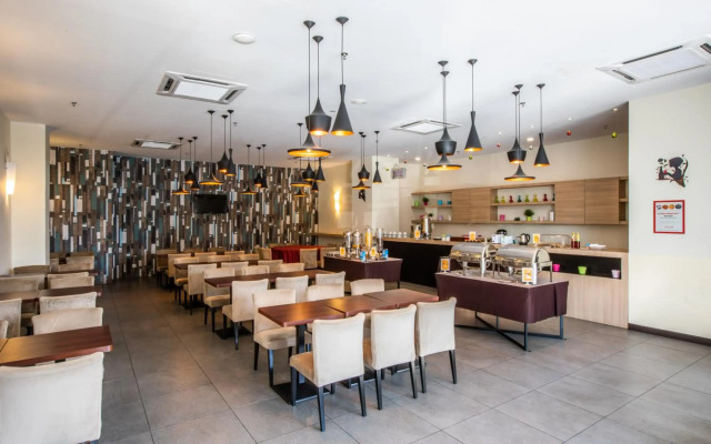 The Leverage Business Hotel Skudai
