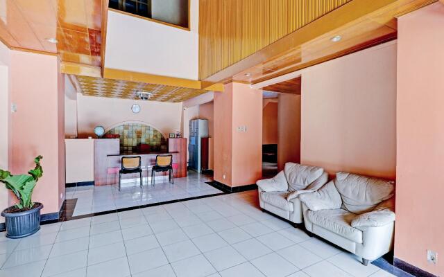 OYO 90475 Mirda Gratia Hotel