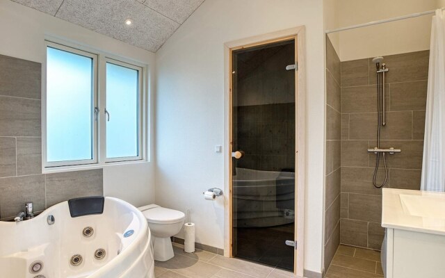 8 Person Holiday Home in Dannemare