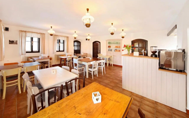 Restaurace a penzion Jilm