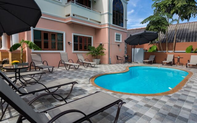 A&J Boutique Hotel Nanai