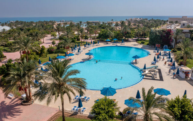 Desert Rose Resort