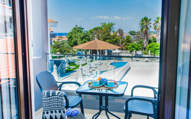 Acrotel Lily Ann Village