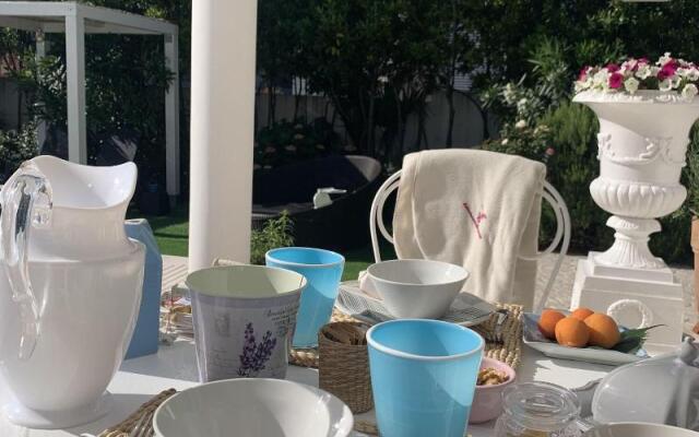 White House Luxury Hospitality