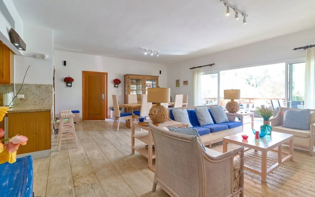 3BR Beach Escape Terrenas Pool Family Balcones