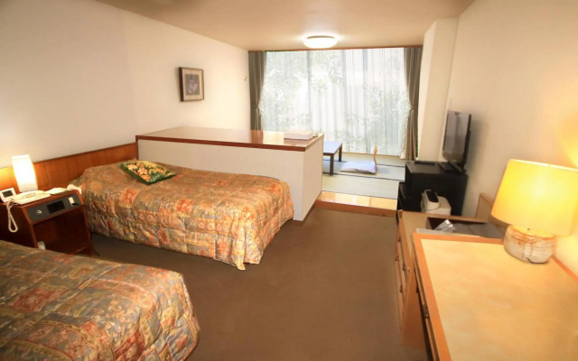 Okunikko Konishi Hotel