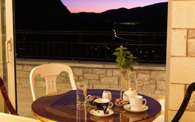 Hondos Classic Hotel & Spa