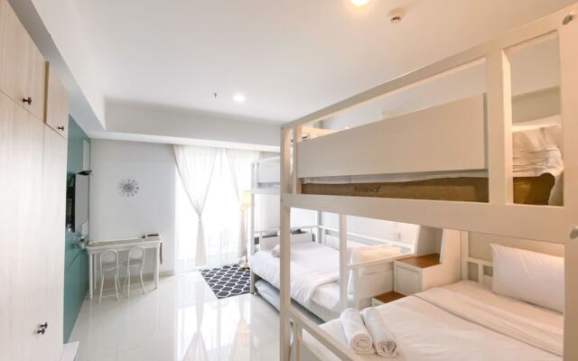 Modern Classic Studio At West Vista Apartment