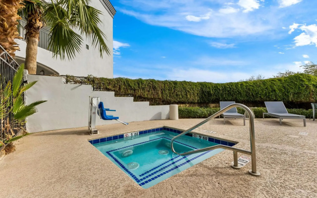 Spark by Hilton Glendale Phoenix North