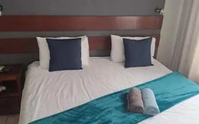 Honey Bee Guesthouse