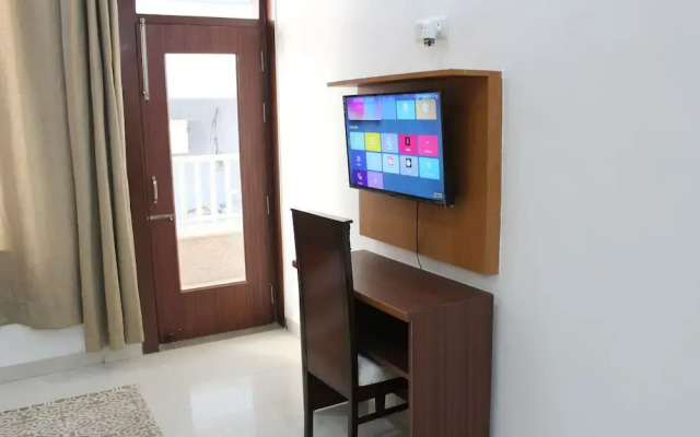 Aura Luxury Studio Near Artemis Hospital