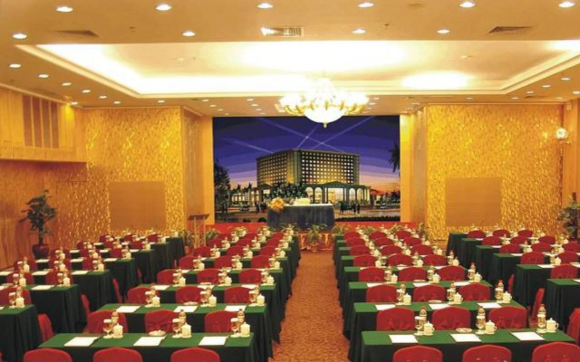 OYC Crown Prince Hotel Dongguan