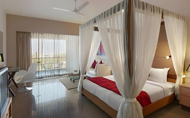 Seasons Hotel