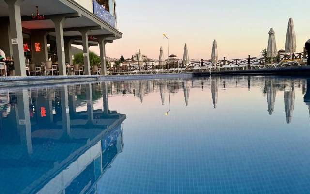 Suhan Seaport Hotel