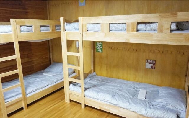 YesJun Guesthouse - Hostel