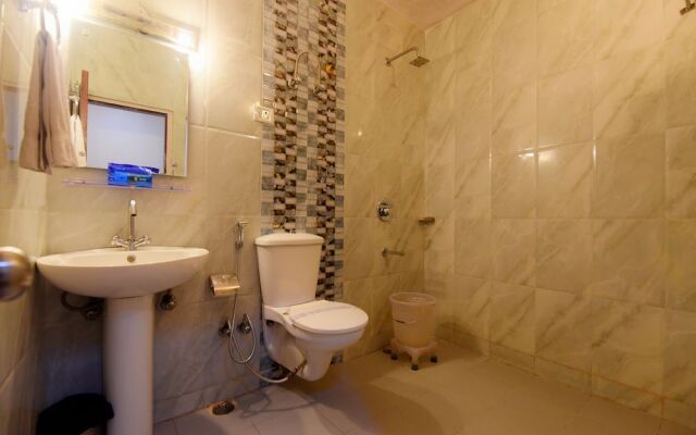 Capital O 1608 Hotel the Grand Welcome