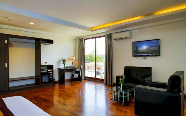 Sky View Hotel Yangon