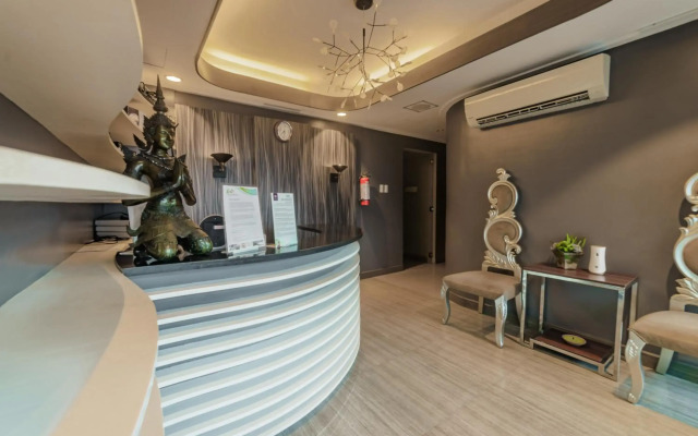 Villa Caceres Hotel