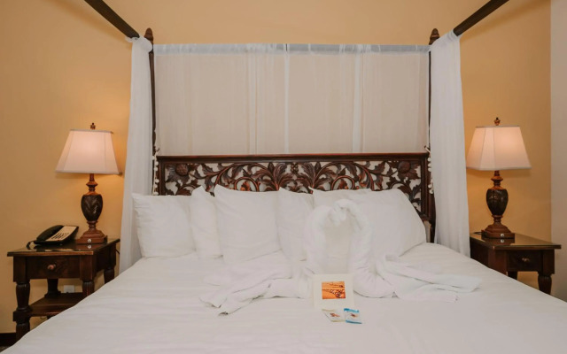 Pantai Inn