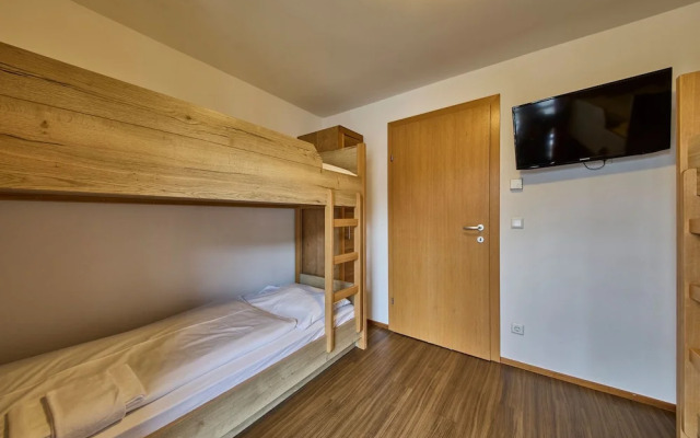 Apartment Residence Top 1