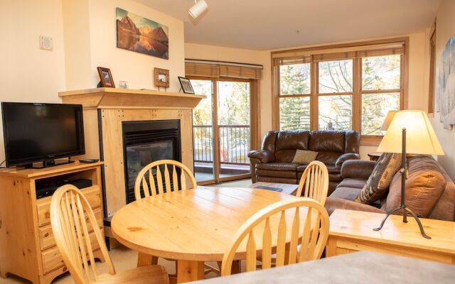 8176 Silver Mill 2 Bedroom Condo by RedAwning