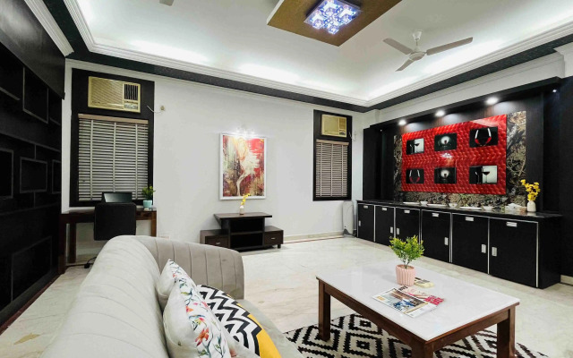 Bluo 1Bhk Green Park - Balcony, Lift, Parking