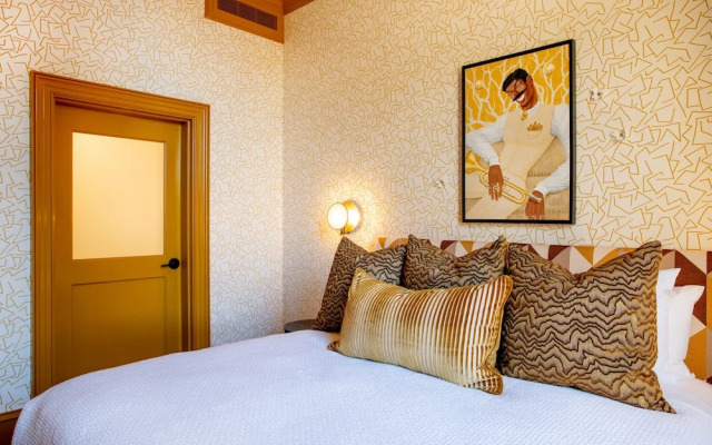 The Bell Athens by Kasa Living