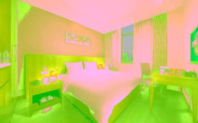 Starway Hotel