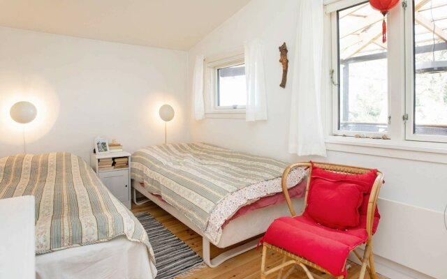 Chic Holiday Home in Hovedstaden near Sea