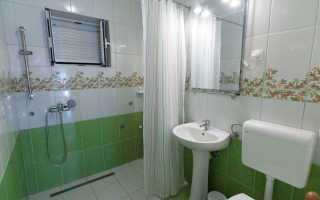 Adorable Holiday Home With Private Pool & Great Terrace