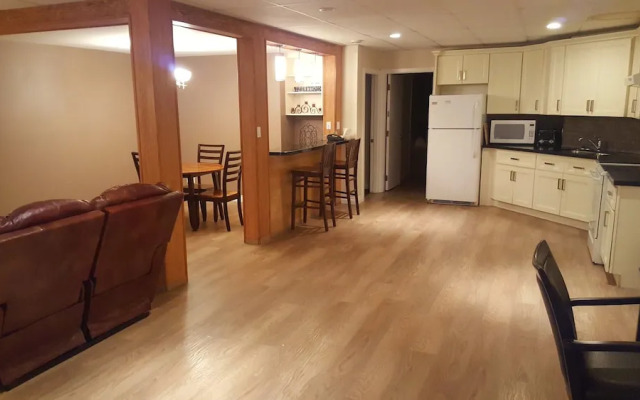Peace Valley Inns