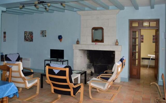Gîte Chaveignes, 4 pièces, 6 personnes - FR-1-381-288