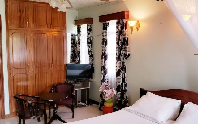 Family Nest Guest House