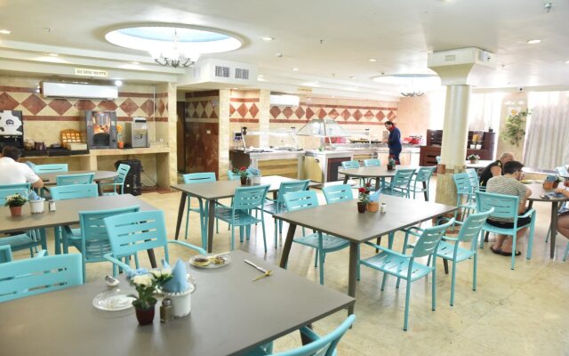 Maman Hotel