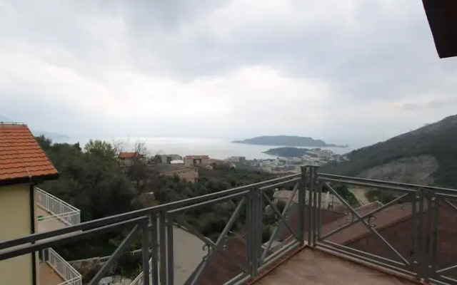 Holiday Home Astra 2